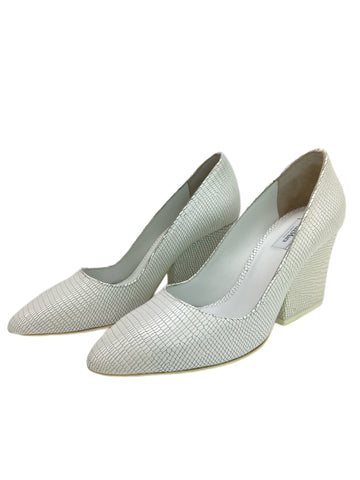 Max Mara Women's Bianco Vroland Leather Pointed Toe Pumps Size 7 NWB